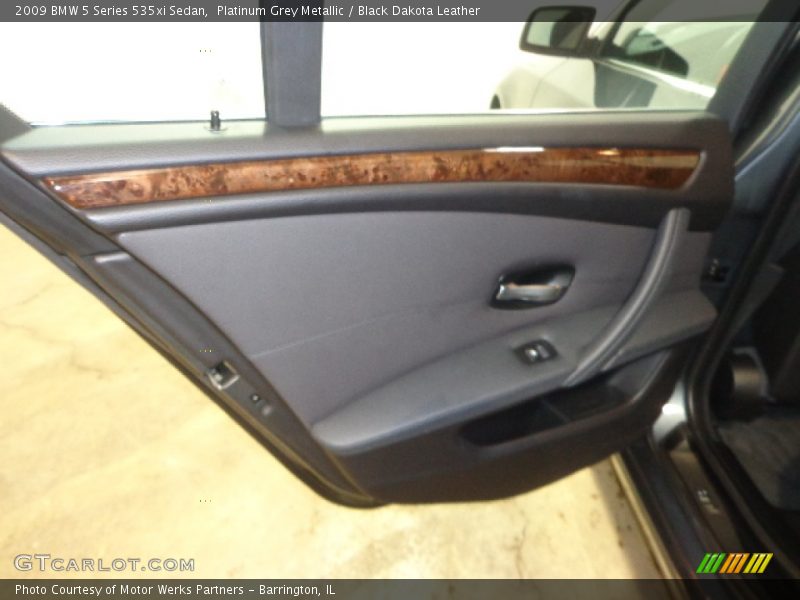 Platinum Grey Metallic / Black Dakota Leather 2009 BMW 5 Series 535xi Sedan