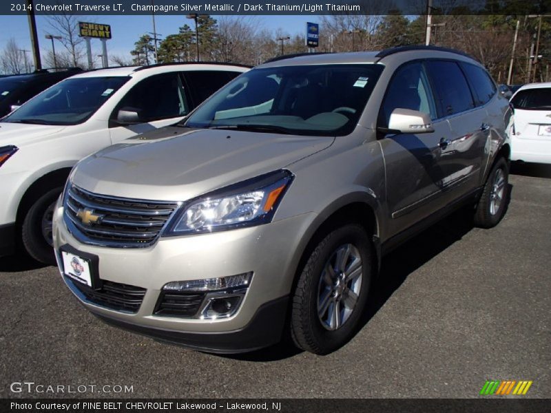 Champagne Silver Metallic / Dark Titanium/Light Titanium 2014 Chevrolet Traverse LT