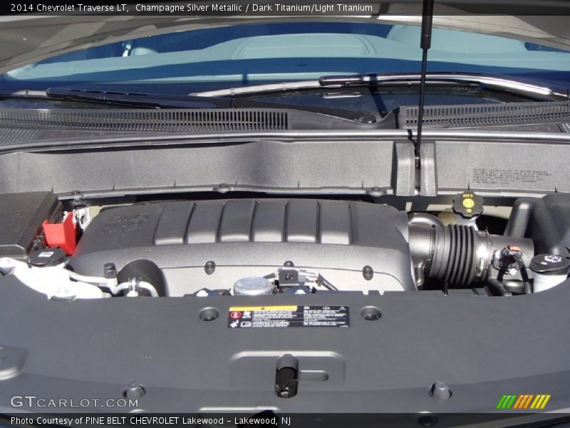 Champagne Silver Metallic / Dark Titanium/Light Titanium 2014 Chevrolet Traverse LT