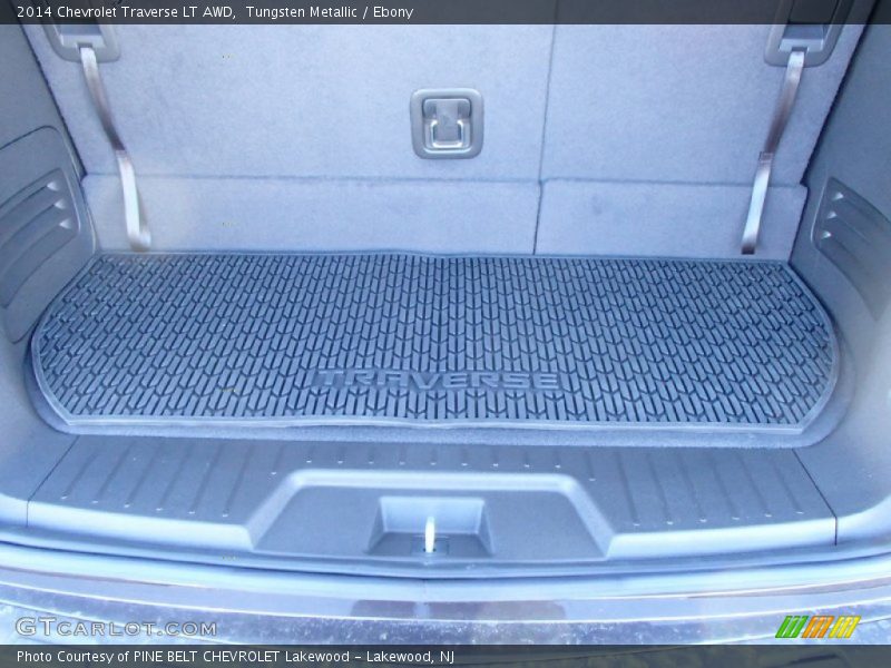 Tungsten Metallic / Ebony 2014 Chevrolet Traverse LT AWD