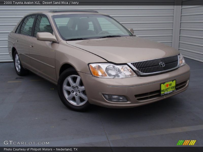 Desert Sand Mica / Ivory 2000 Toyota Avalon XLS