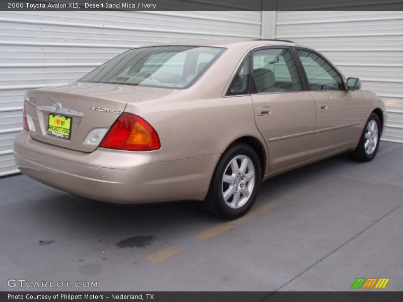 Desert Sand Mica / Ivory 2000 Toyota Avalon XLS