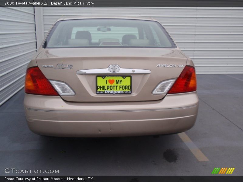 Desert Sand Mica / Ivory 2000 Toyota Avalon XLS