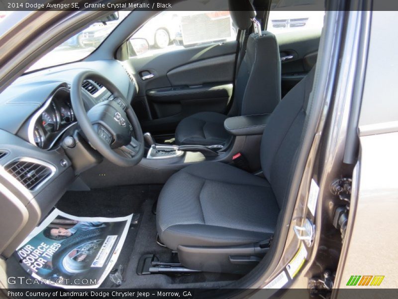 Granite Crystal Metallic / Black 2014 Dodge Avenger SE