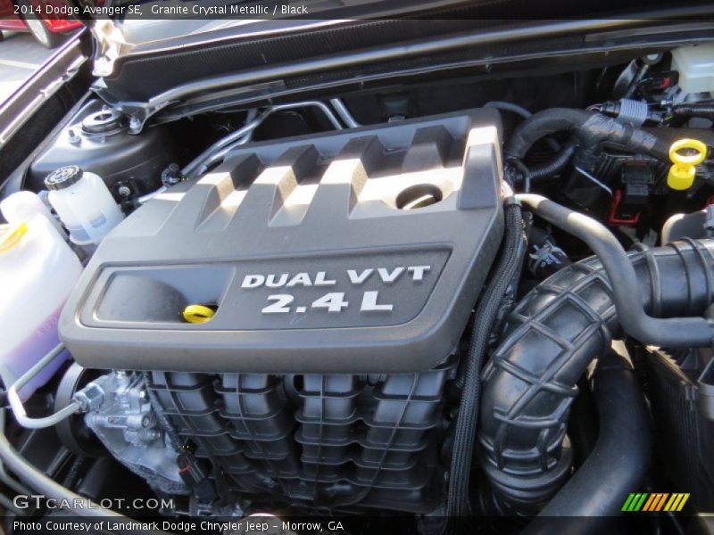 Granite Crystal Metallic / Black 2014 Dodge Avenger SE