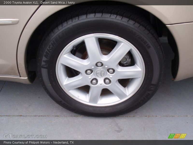 Desert Sand Mica / Ivory 2000 Toyota Avalon XLS