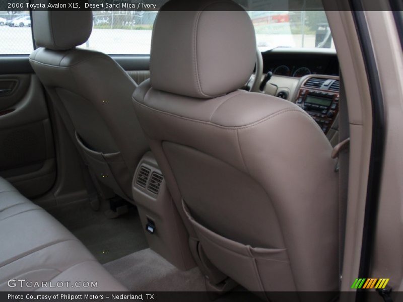 Desert Sand Mica / Ivory 2000 Toyota Avalon XLS