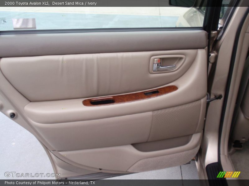Desert Sand Mica / Ivory 2000 Toyota Avalon XLS
