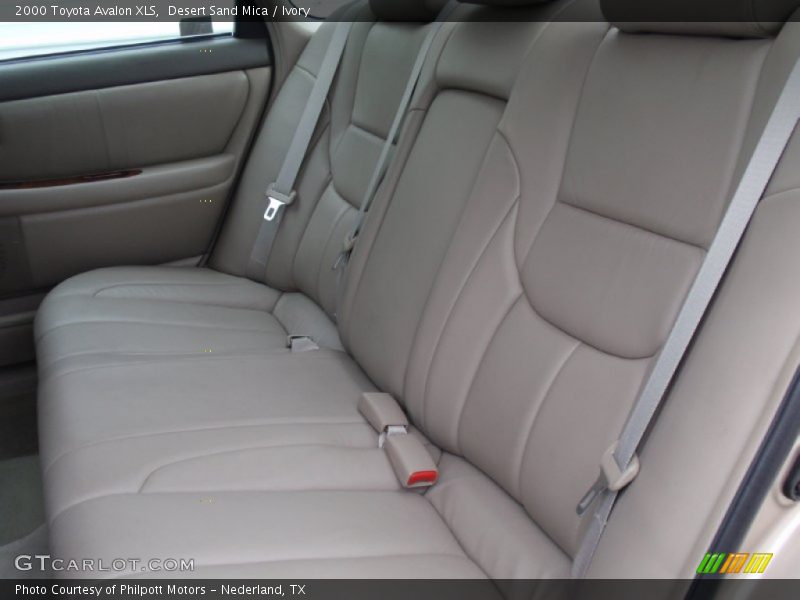 Desert Sand Mica / Ivory 2000 Toyota Avalon XLS