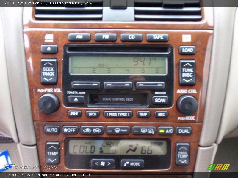Desert Sand Mica / Ivory 2000 Toyota Avalon XLS
