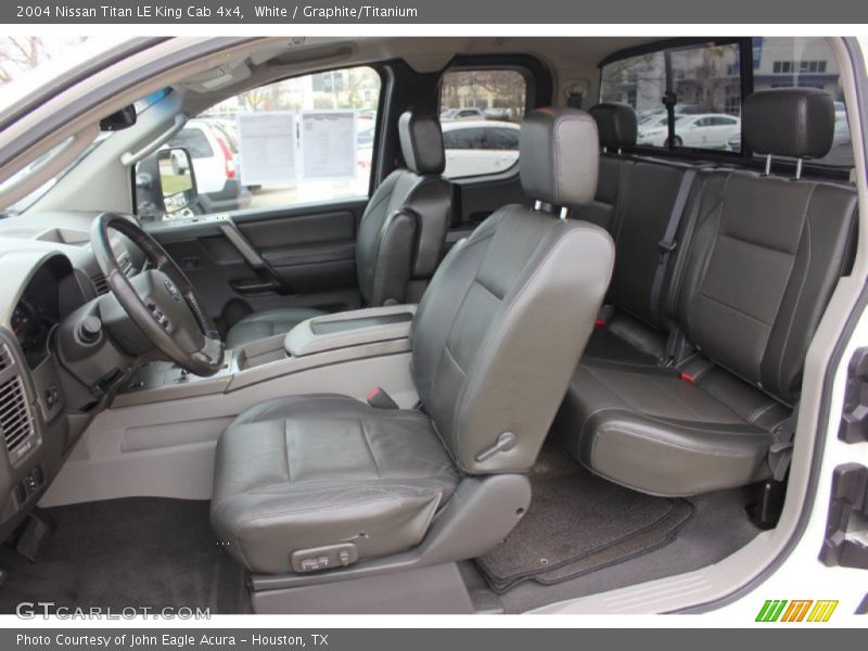 White / Graphite/Titanium 2004 Nissan Titan LE King Cab 4x4