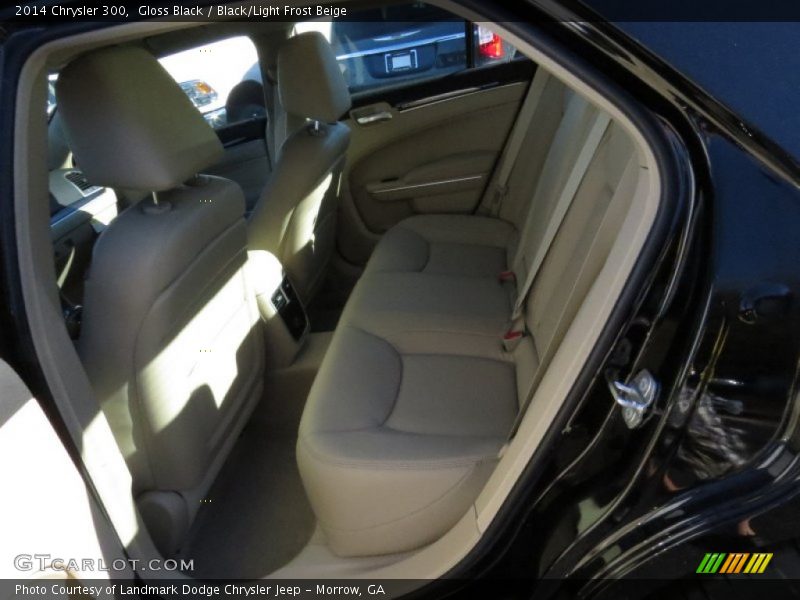 Gloss Black / Black/Light Frost Beige 2014 Chrysler 300