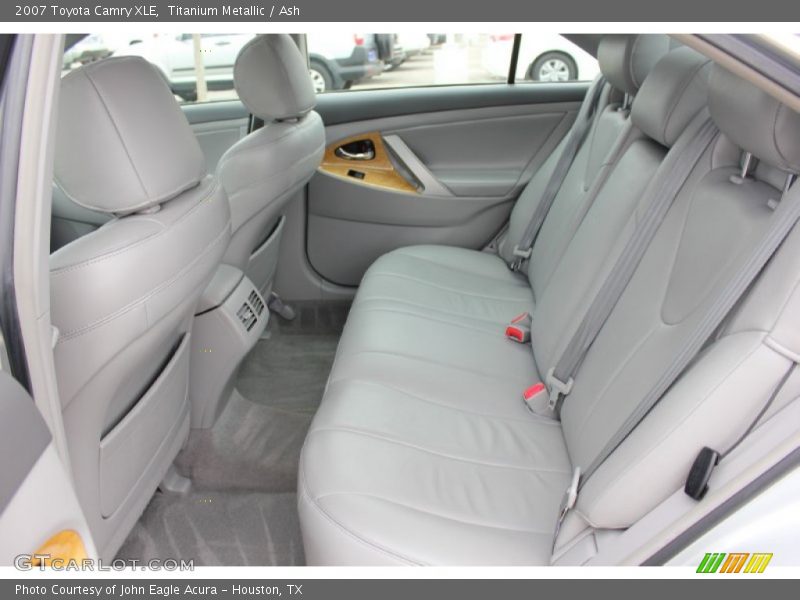 Titanium Metallic / Ash 2007 Toyota Camry XLE