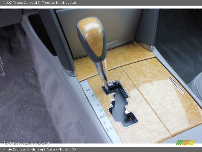 Titanium Metallic / Ash 2007 Toyota Camry XLE