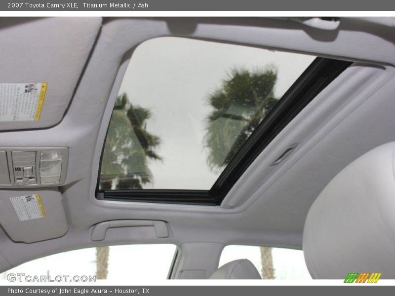 Titanium Metallic / Ash 2007 Toyota Camry XLE
