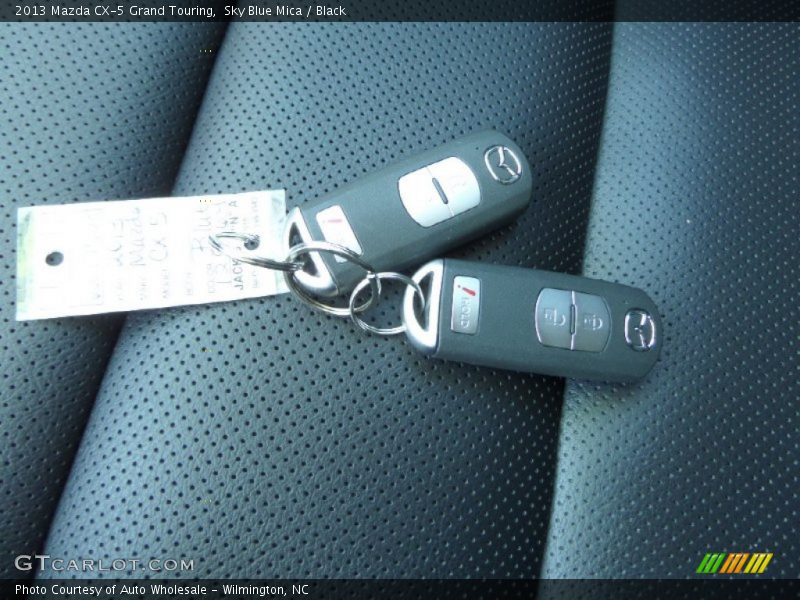 Keys of 2013 CX-5 Grand Touring