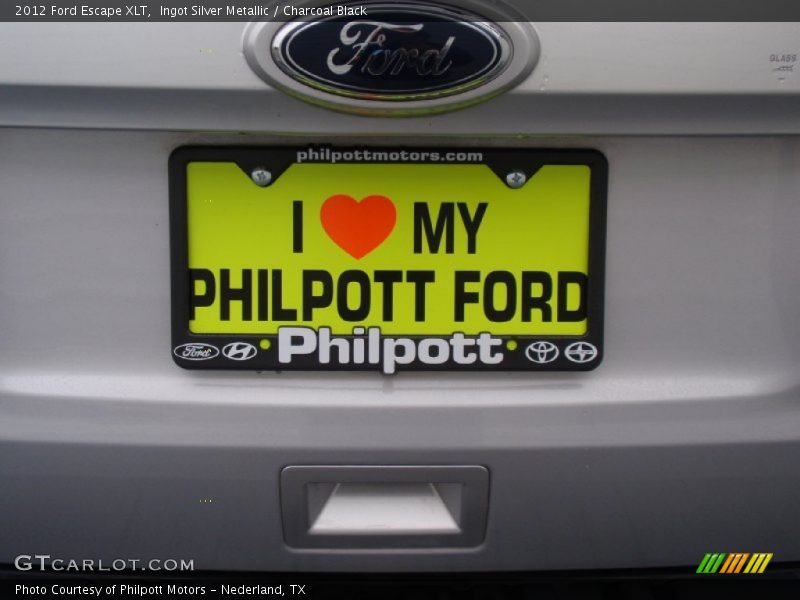 Ingot Silver Metallic / Charcoal Black 2012 Ford Escape XLT
