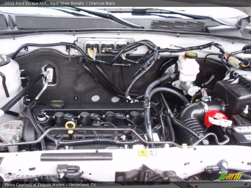Ingot Silver Metallic / Charcoal Black 2012 Ford Escape XLT