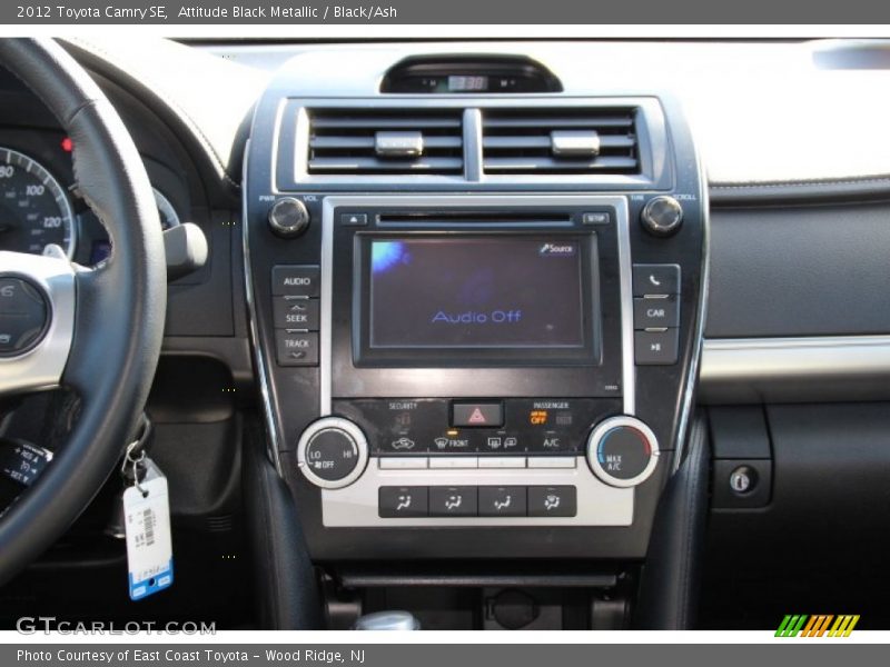 Attitude Black Metallic / Black/Ash 2012 Toyota Camry SE