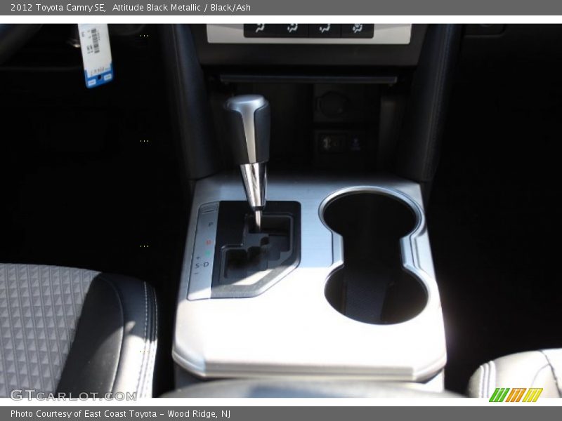 Attitude Black Metallic / Black/Ash 2012 Toyota Camry SE