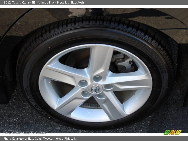 Attitude Black Metallic / Black/Ash 2012 Toyota Camry SE