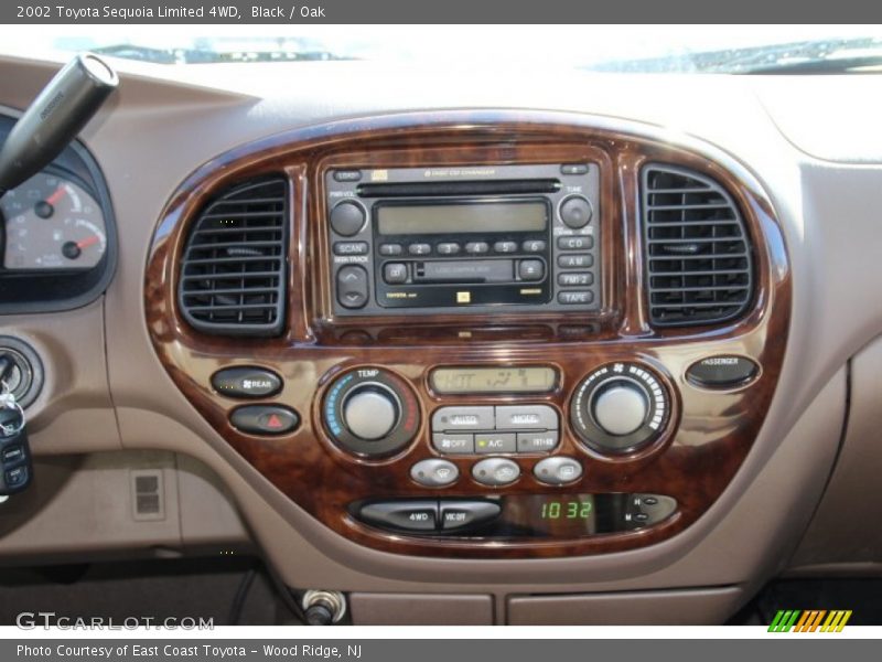 Black / Oak 2002 Toyota Sequoia Limited 4WD