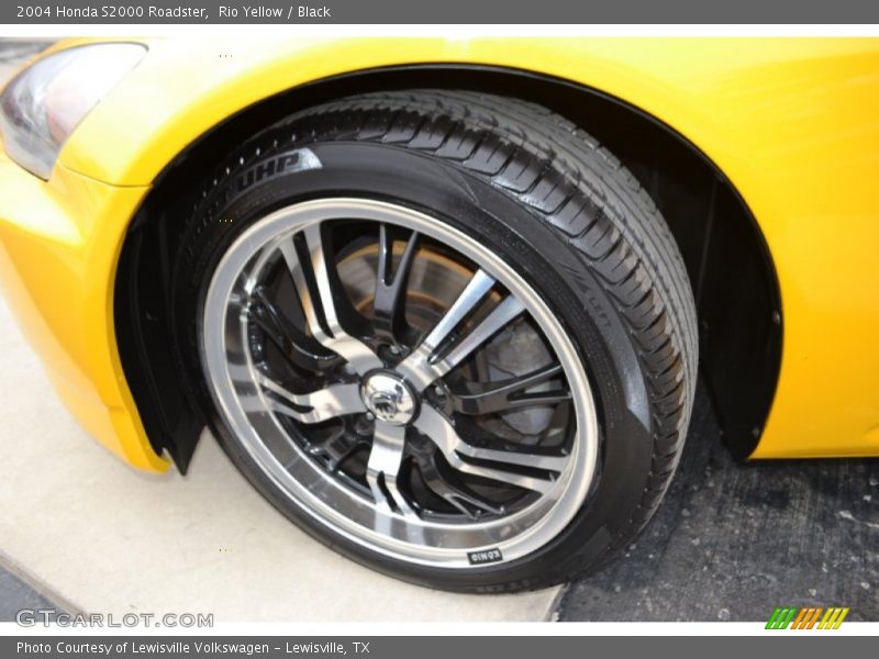 Rio Yellow / Black 2004 Honda S2000 Roadster