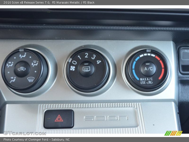 RS Murasaki Metallic / RS Black 2010 Scion xB Release Series 7.0