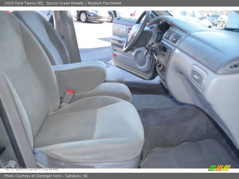 Spruce Green Metallic / Medium Parchment 2003 Ford Taurus SES