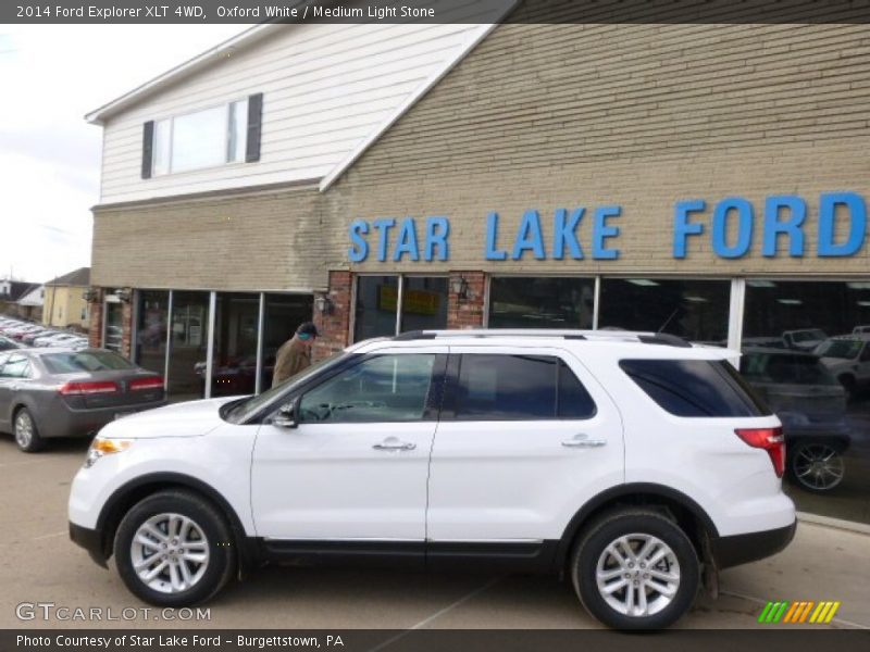 Oxford White / Medium Light Stone 2014 Ford Explorer XLT 4WD