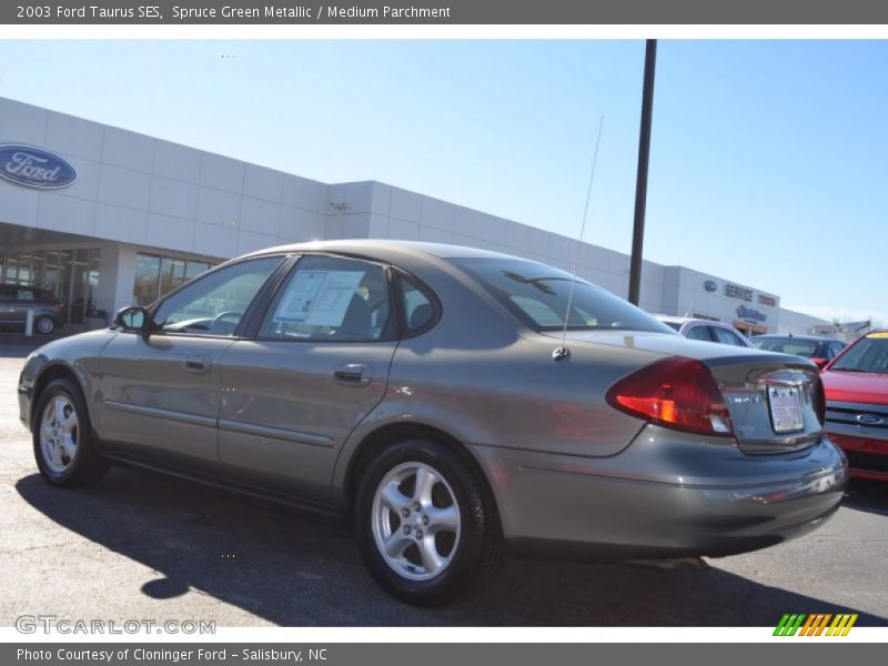 Spruce Green Metallic / Medium Parchment 2003 Ford Taurus SES