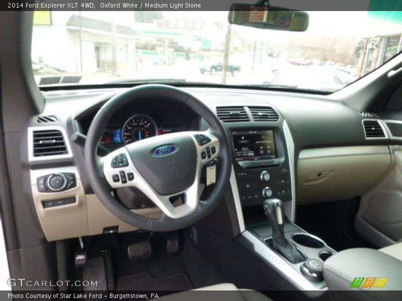 Oxford White / Medium Light Stone 2014 Ford Explorer XLT 4WD