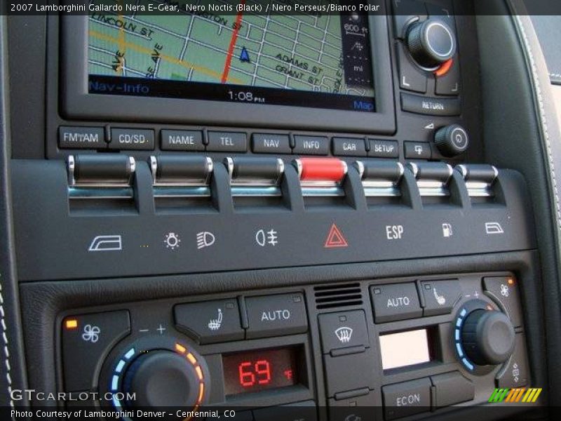 Controls of 2007 Gallardo Nera E-Gear