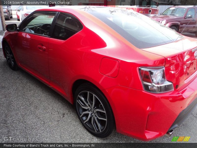 Absolutly Red / Dark Charcoal 2014 Scion tC