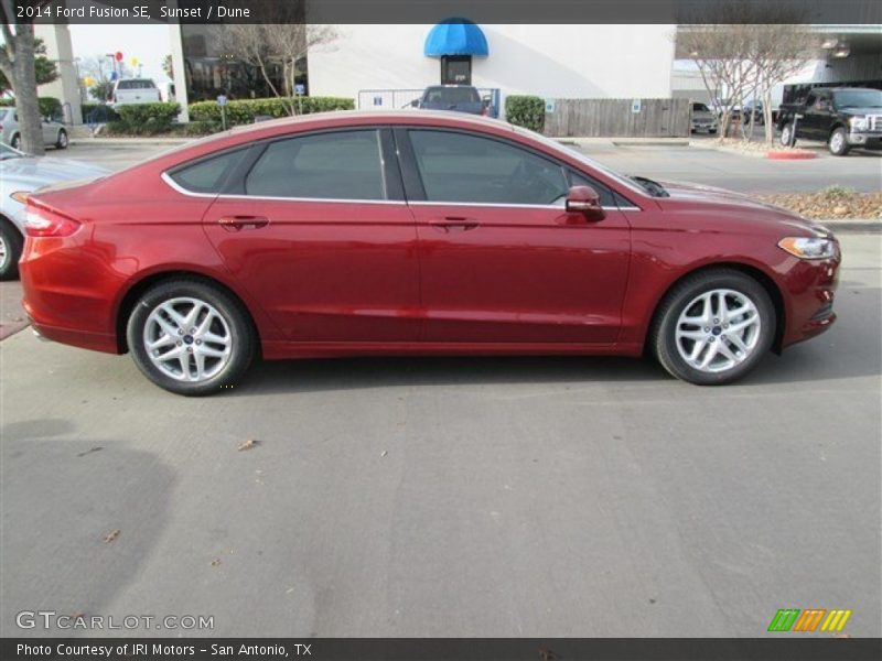 Sunset / Dune 2014 Ford Fusion SE