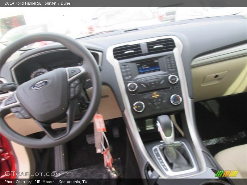 Sunset / Dune 2014 Ford Fusion SE