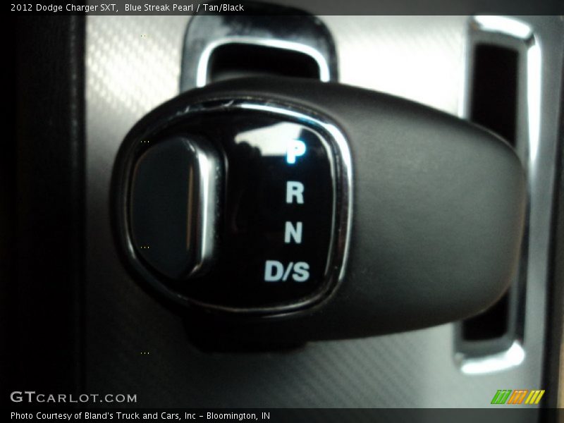  2012 Charger SXT 8 Speed Automatic Shifter