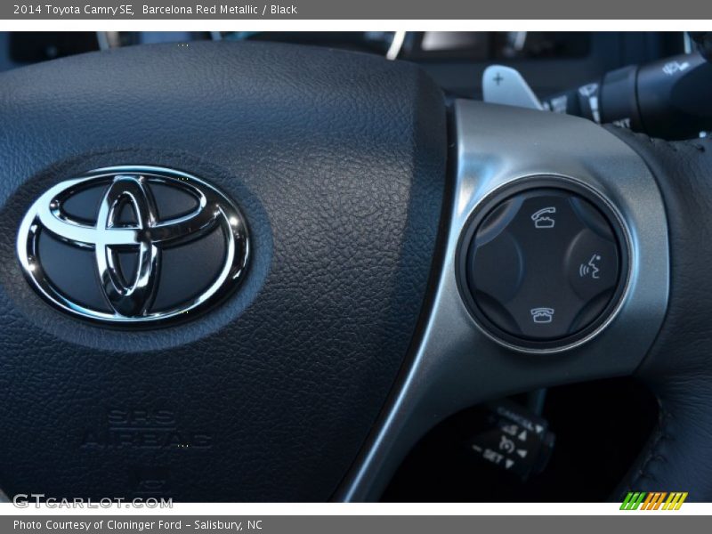 Barcelona Red Metallic / Black 2014 Toyota Camry SE