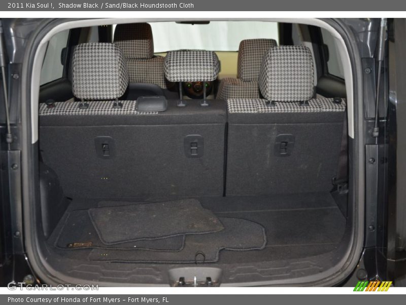 Shadow Black / Sand/Black Houndstooth Cloth 2011 Kia Soul !