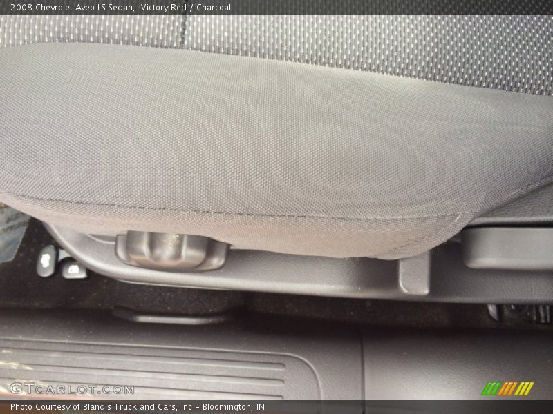 Victory Red / Charcoal 2008 Chevrolet Aveo LS Sedan