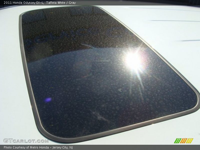 Taffeta White / Gray 2011 Honda Odyssey EX-L