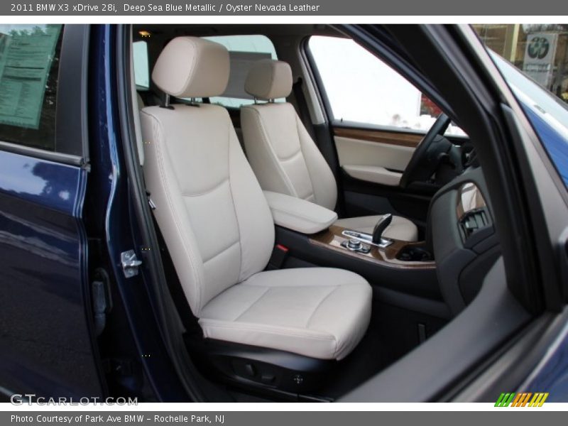 Front Seat of 2011 X3 xDrive 28i