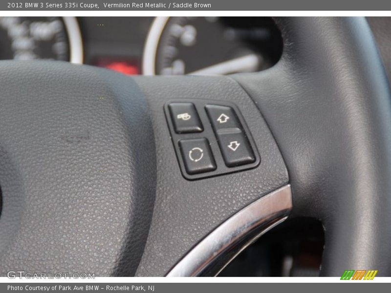 Controls of 2012 3 Series 335i Coupe