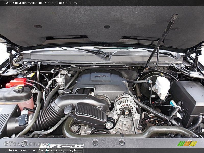 Black / Ebony 2011 Chevrolet Avalanche LS 4x4