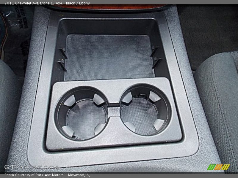 Black / Ebony 2011 Chevrolet Avalanche LS 4x4