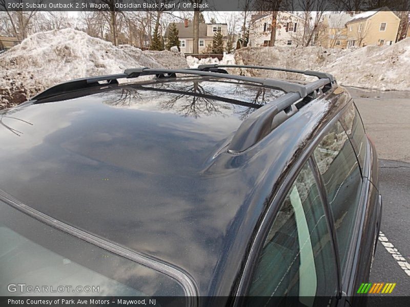 Obsidian Black Pearl / Off Black 2005 Subaru Outback 2.5i Wagon