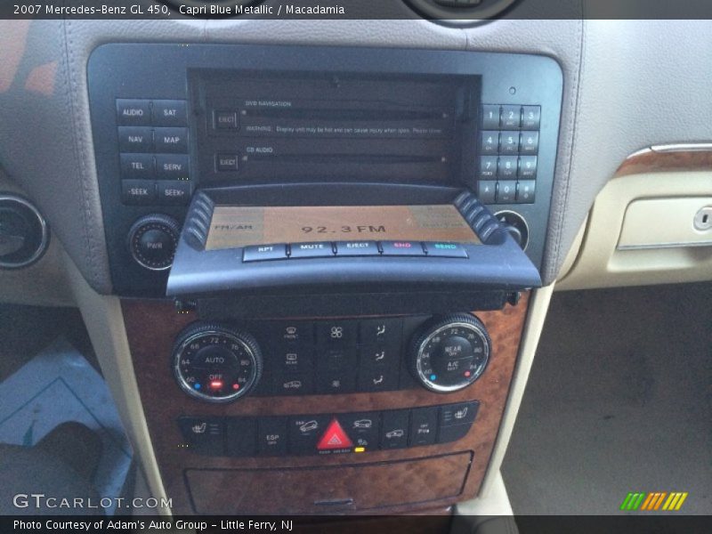 Capri Blue Metallic / Macadamia 2007 Mercedes-Benz GL 450