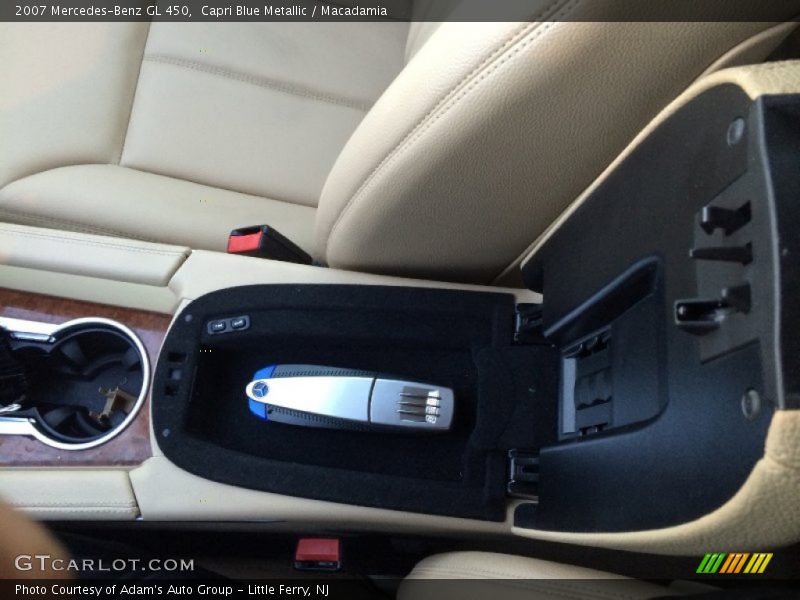 Capri Blue Metallic / Macadamia 2007 Mercedes-Benz GL 450