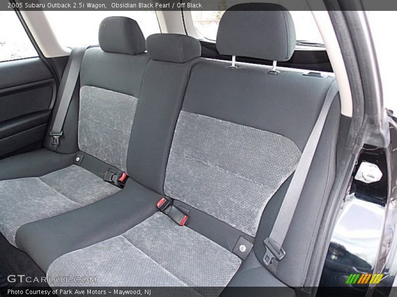 Obsidian Black Pearl / Off Black 2005 Subaru Outback 2.5i Wagon
