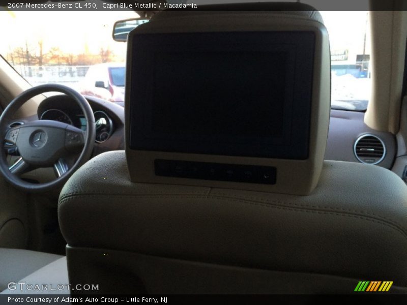 Capri Blue Metallic / Macadamia 2007 Mercedes-Benz GL 450